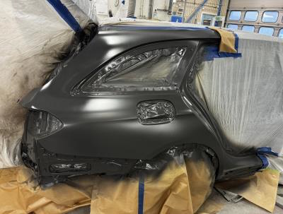 Nygrundad Mercedes på Autorikt i Vimmerby